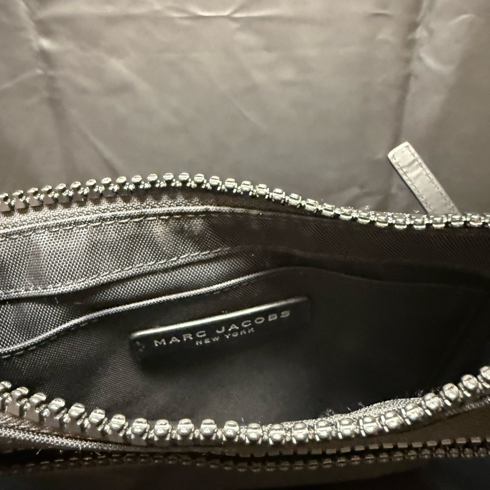 Marc Jacobs Black Nylon Messenger Crossbody Bag - Picture 3 of 8